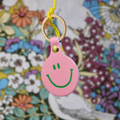 Feeling Lush Smilie Key Fob: Pale Pink