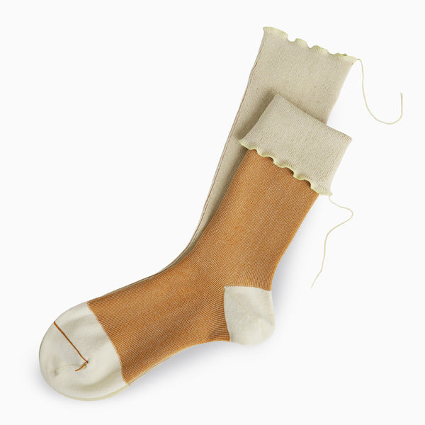 Fragrant Olive Beige Cotton Socks - Sarigenaku