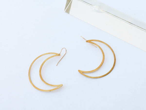 Alchemilla: Simple Moon Earrings